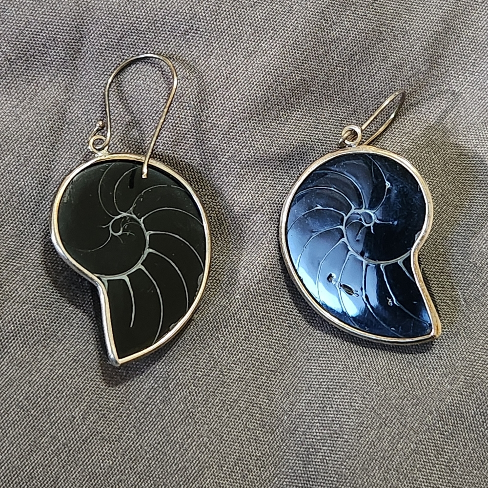 Sterling Silver Nautilus Shell Dangle Earrings La… - image 5